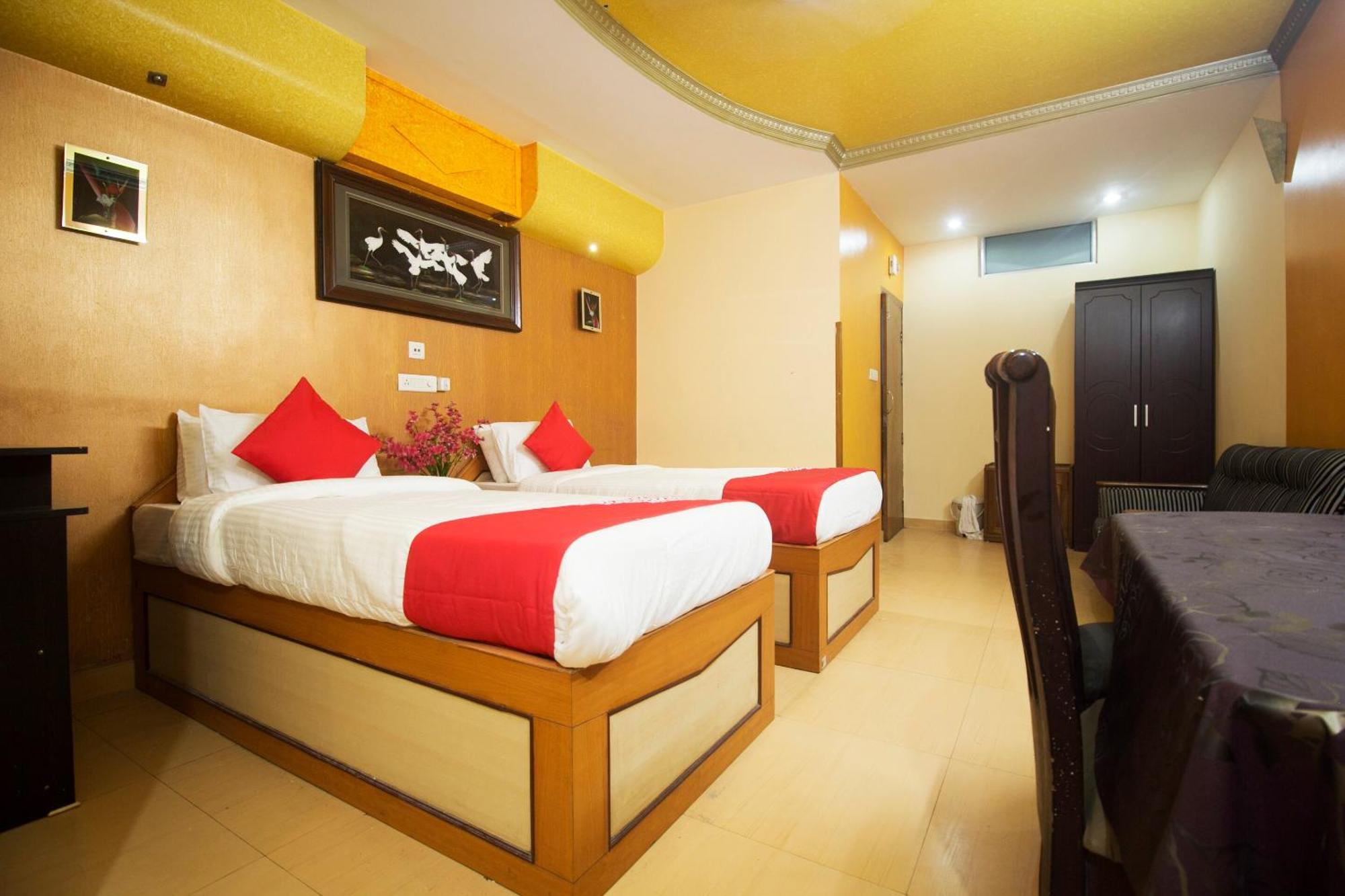 סיליגורי Hotel O Golden Moments מראה חיצוני תמונה