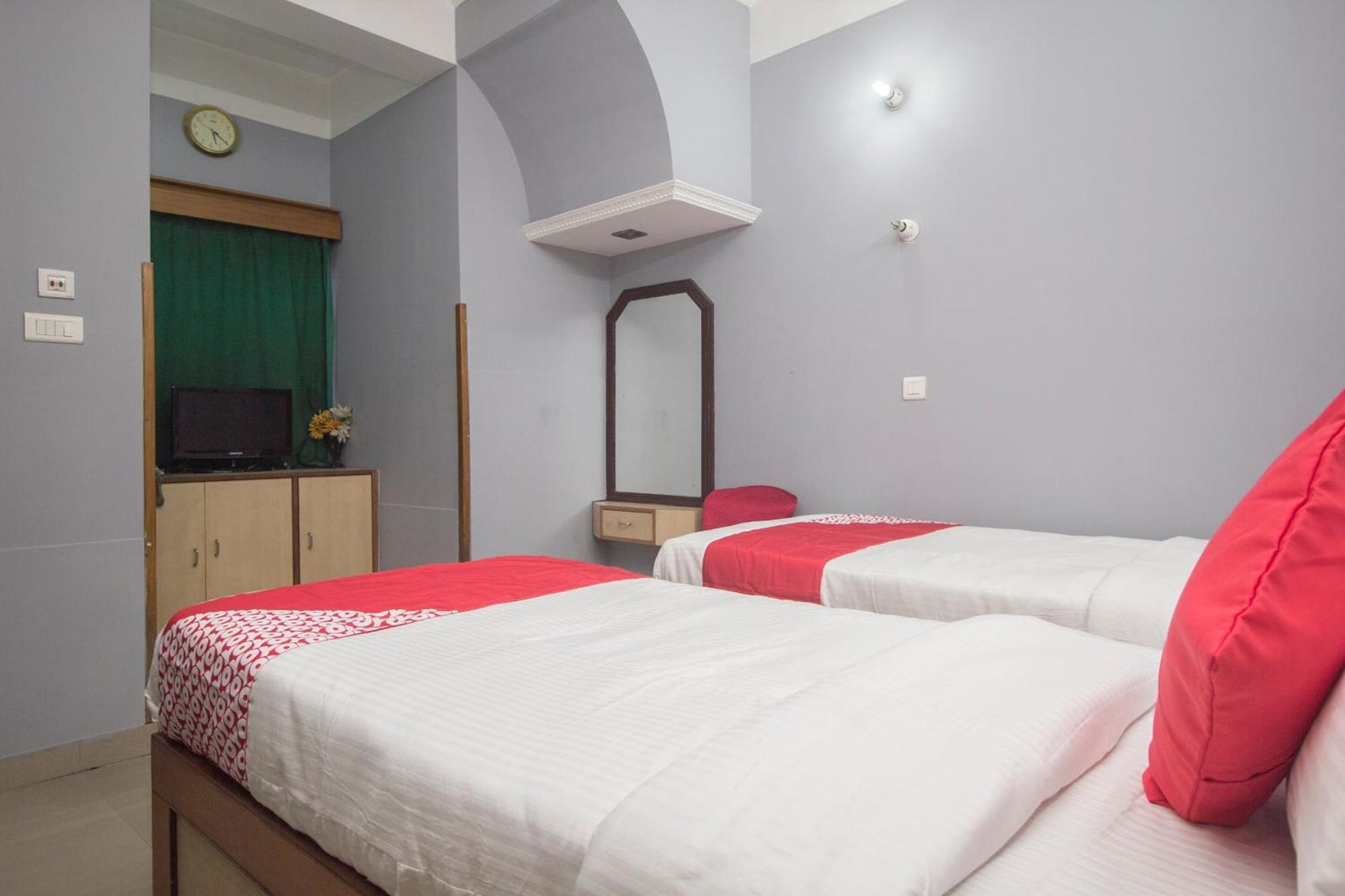 סיליגורי Hotel O Golden Moments מראה חיצוני תמונה
