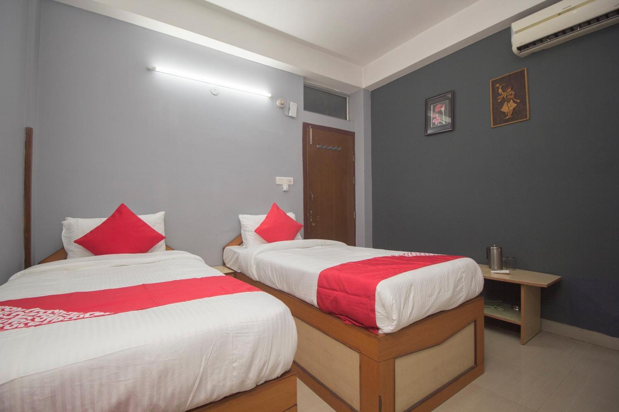 סיליגורי Hotel O Golden Moments מראה חיצוני תמונה